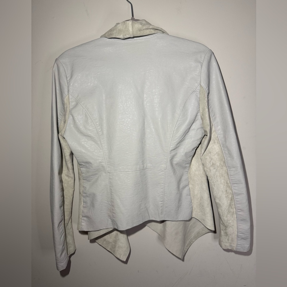 Blank NYC Faux Leather Moto Jacket, like New size Medium, cream color - Picture 5 of 9